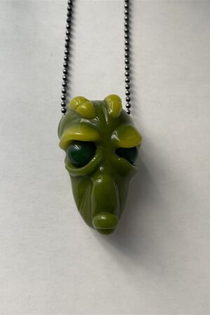 Alien Head Pendant UV