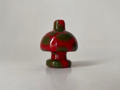 carb-cap-fungi-honguito-rojo-verde